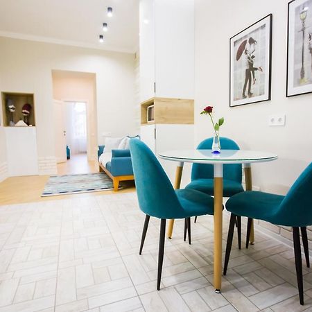Apartment On Mosyazhna Street 4 Львів Екстер'єр фото